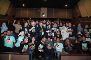 Gala Premier Film Es Teh Hangat yang berlangsung di Mopic Cinematic, Selasa (2/7) siang