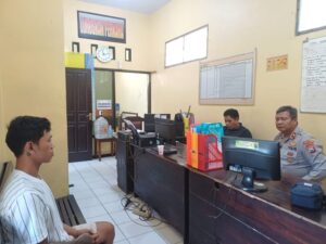 Kepolisian Resor Malang telah berhasil mengungkap kasus pencurian rokok yang viral di media sosial. Foto: Humas Polri