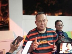 Dalam rapat Komisi D DPRD Jawa Timur yang berlangsung Jumat (26/7), Ketua Komisi D, dr. Agung Mulyono, menegaskan pentingnya perbaikan jalan provinsi. Foto: Diskominfo Jatim