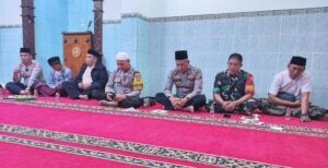 Kapolsek Klojen, Kompol Syabain Rahmad Kusriyanto, S.H., memperkenalkan inovasi terbaru bernama “Polisi Sobo Mesjid” (Posomas) untuk meningkatkan keamanan dan ketertiban masyarakat (Kamtibmas). Foto: Polresta Malang