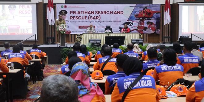 BPBD Kota Malang baru saja menyelenggarakan Pelatihan Search and Rescue (SAR) di Hotel Aria Gajayana, menghadirkan 150 peserta dari berbagai kelurahan. Foto: Pemkot Malang