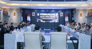 Polresta Malang Kota kedatangan 13 peserta didik Sespimmen Polri Dikreg Ke-64 TA 2024 dalam rangka Kuliah Kerja Profesi (KKP) yang berlangsung dari tanggal 9 hingga 12 Juli 2024.