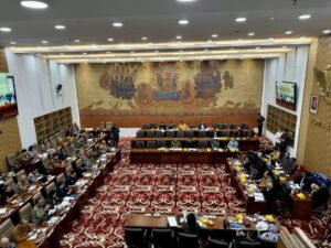 DAMRI disetujui menerima PMN Rp1 triliun dari anggaran tahun 2025 dalam Rapat Kerja Komisi VI DPR RI bersama Menteri BUMN yang digelar di Jakarta pada Rabu (10/7). Foto: DAMRI