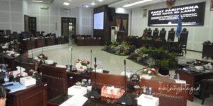 Rabu (17/7) menjadi hari penting bagi DPRD Kota Malang dengan digelarnya Rapat Paripurna yang membahas Rancangan Kebijakan Umum Perubahan APBD serta Prioritas dan Plafon Anggaran Sementara (KUPA-PPAS) Tahun Anggaran 2024. Foto: Pemkot Malang