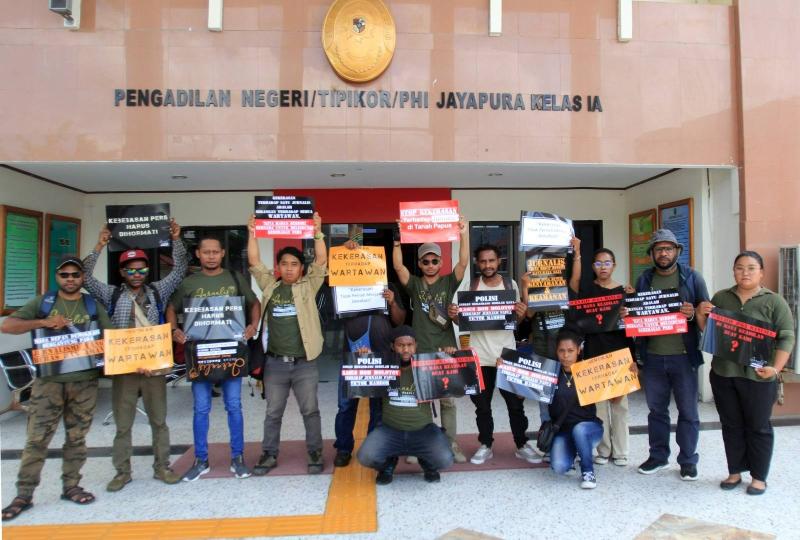 Kehadiran soldaritas Jurnalis Papua dalam sidang Pengadilan Negeri Jayapura