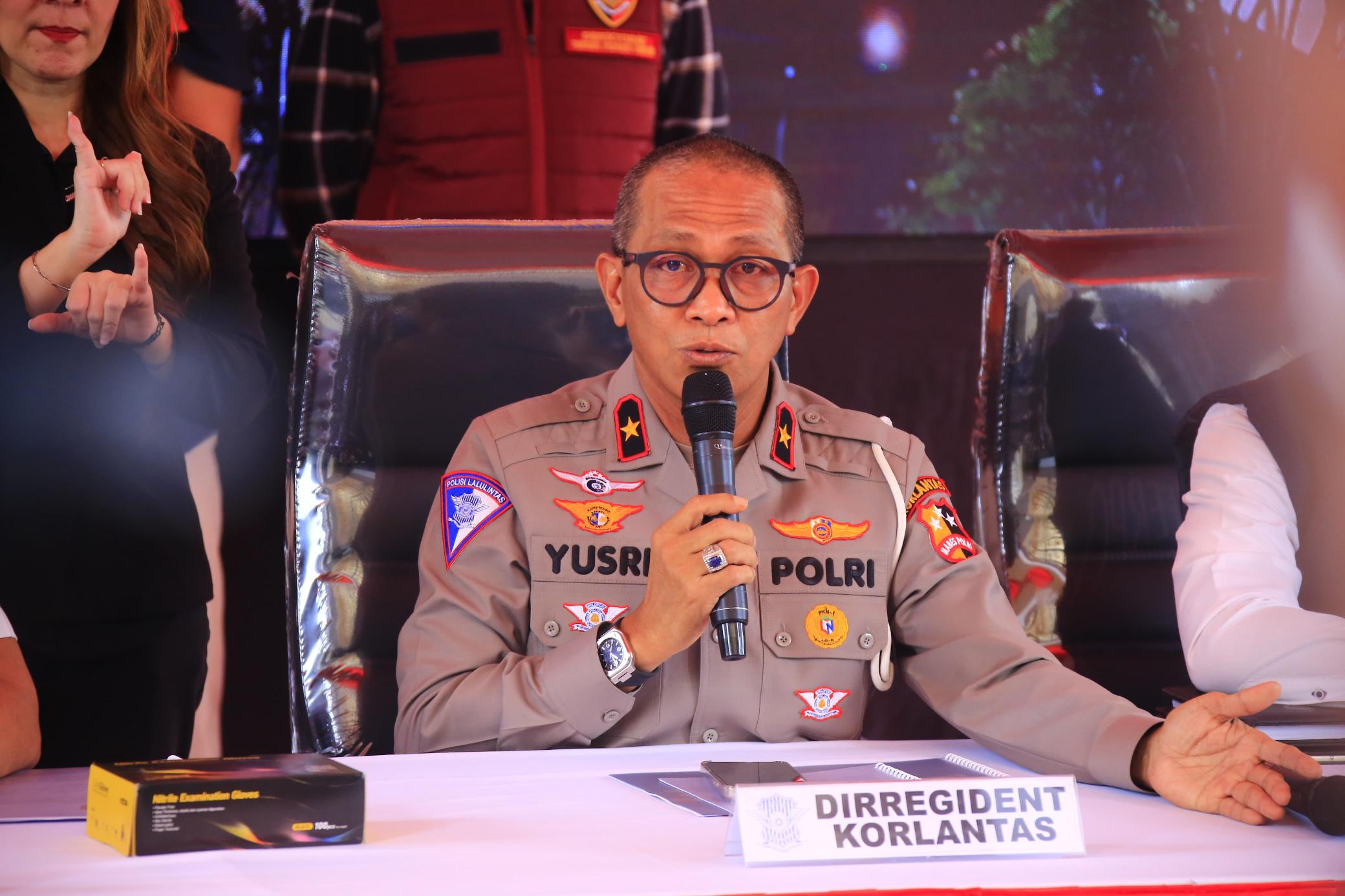 Direktur Registrasi dan Identifikasi (Dirregident) Korlantas Polri, Brigjen Pol Yusri Yunus, angkat bicara. Ia menegaskan perlunya memperketat syarat pemberian kredit kendaraan oleh pihak leasing. Foto: Humas Polri