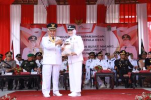 pungukuhan kepala desa oleh bupati kab. malang