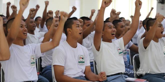 Sebanyak 78 siswa-siswi terpilih dari Kota Malang kini tengah menjalani masa pelatihan intensif sebagai Calon Pasukan Pengibar Bendera Pusaka (Paskibraka), Kamis, (1/8). Foto: Pemkot Malang