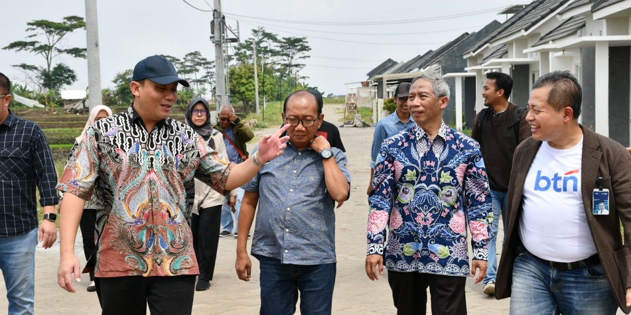 Kunjungan lapangan yang dilakukan pada awal Agustus 2024 ke beberapa perumahan subsidi di Kota Malang. Foto: Tapera.go.id