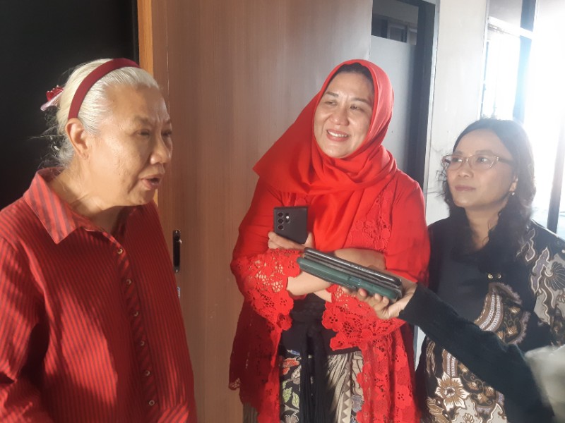 Prof. Ong Puay Hoon, seorang pakar ilmu kognitif asal Malaysia, menghadirkan solusi revolusioner melalui metode Foniks Pintar untuk tingkatkan literasi anak.