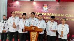 Komisi Pemilihan Umum  (KPU) mencatat ada tiga pasangan bakal calon (bacalon) yang telah mendaftar untuk ikut serta dalam Pilgub Jatim