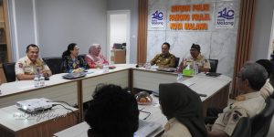 Rangkaian kunjungan kerjanya dengan agenda Roadshow Rapat Koordinasi dan Evaluasi Terbatas dilaksanakan oleh Penjabat (Pj.) Wali Kota Malang, Iwan Kurniawan, ST, MM pada Kamis (22/8).
