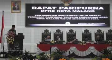 DPRD Kota Malang menggelar Rapat Paripurna, Selasa (6/8/2024), untuk membahas Rancangan Peraturan Daerah (Ranperda) tentang Perubahan Anggaran Pendapatan dan Belanja Daerah (APBD) Kota Malang Tahun Anggaran 2024. Foto: Pemkot Malang