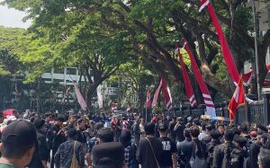 Aksi tolak upaya DPR