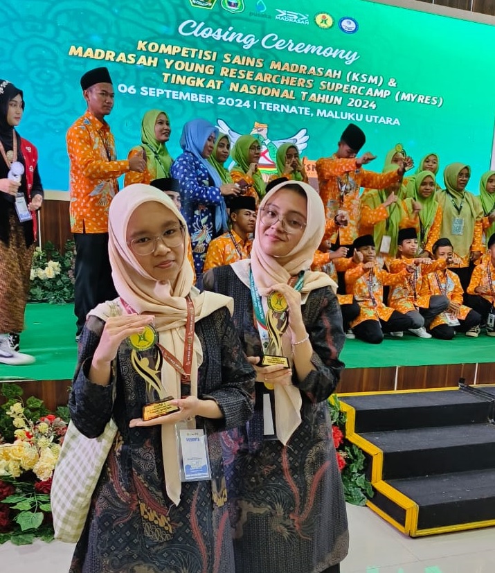 Dalam ajang Madrasah Young Researcher Supercamp (Myres) 2024, tim dari MAN 2 Kota Malang berhasil menunjukkan keunggulannya di bidang Matematika, Sains, dan Teknologi (MST)
