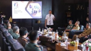 Pemerintah Kota Batu secara berkala mengadakan pertemuan koordinasi bersama Forum Komunikasi Pimpinan Daerah (Forkopimda) dan instansi terkait lainnya