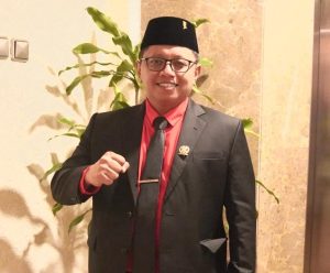 Saifudin Zuhri; Aktivis Mahasiswa