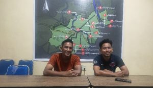 Andik Vermansah, mantan pemain Tim Nasional Sepak Bola Indonesia, memberikan dukungannya kepada tim sepak bola PON Jawa Timur yang sedang berlaga di PON XXI 2024 Aceh-Sumut.