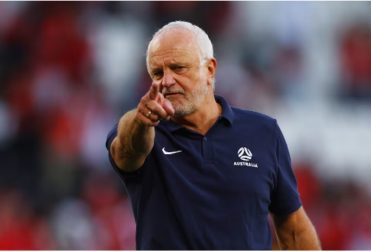 Pelatih Australia Mengundurkan Diri