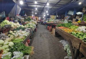 Harga bahan pokok di Kabupaten Malang terpantau stabil, berdasarkan data dari Sistem Informasi Harga dan Bahan Pokok (SI-HARKEPO) setempat.