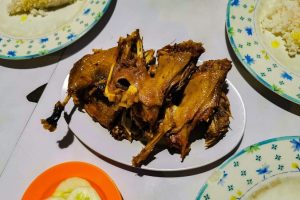 Sekol Duck merupakan salah satu kuliner legendaris yang telah ada di Kota Malang sejak tahun 1986.