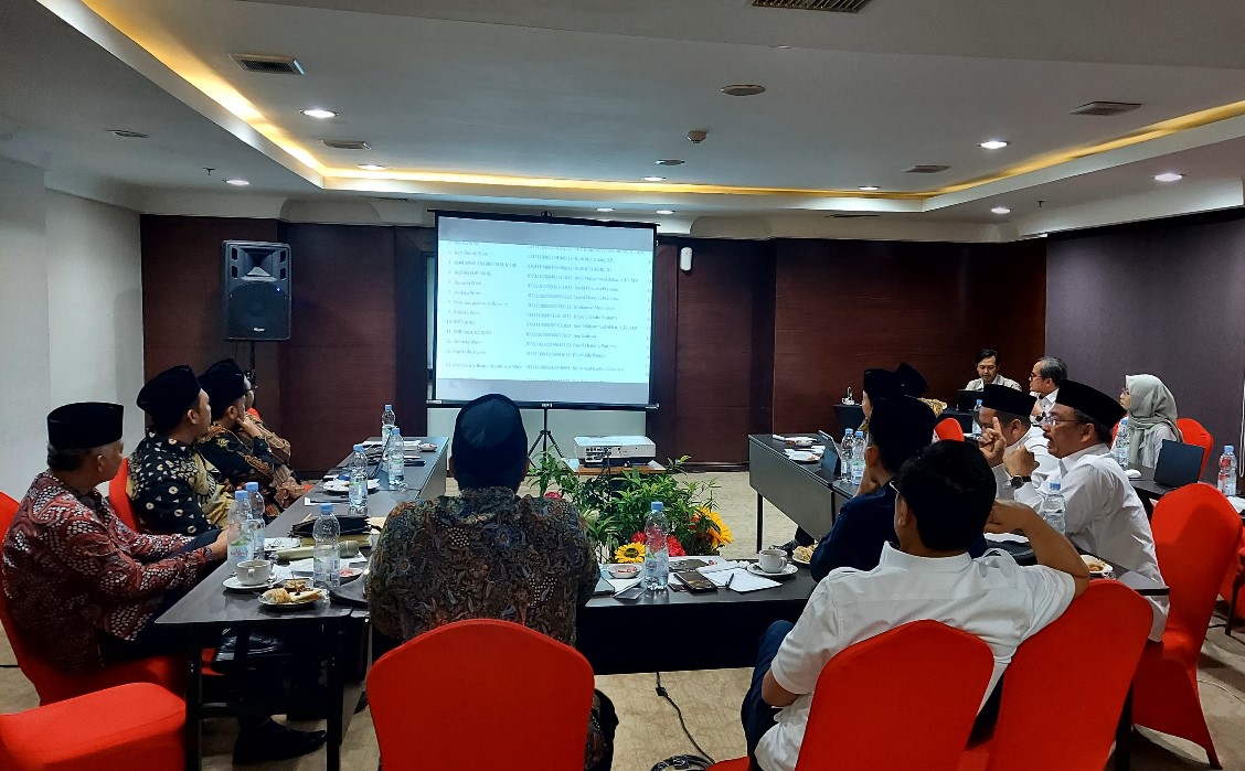 Badan Penyelenggara Jaminan Produk Halal (BPJPH) Kementerian Agama menggelar rapat koordinasi pada Selasa, (8/10), bersama Komisi Fatwa Majelis Ulama Indonesia (MUI) dan Komite Fatwa Produk Halal.