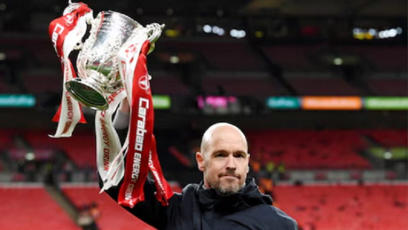 Erik Ten Hag Dipecat