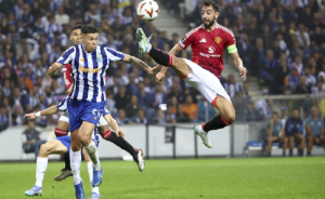 Bruno Fernandes Kartu Merah