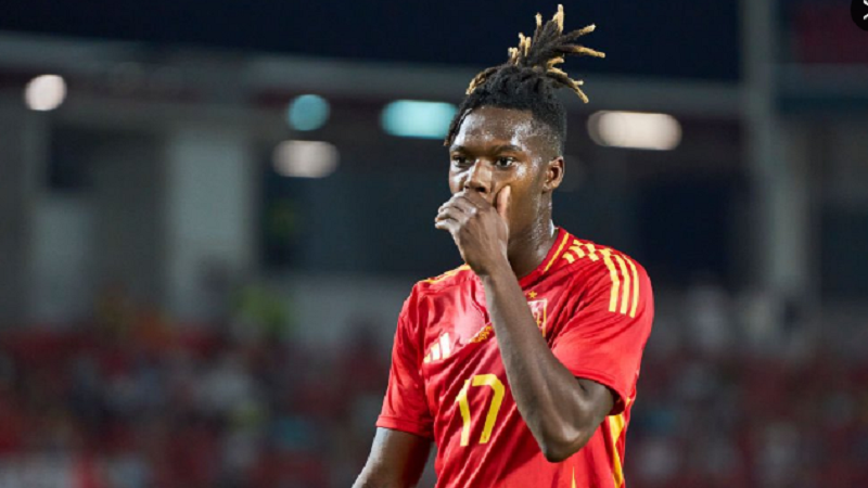 Porche Mewah Nico Williams