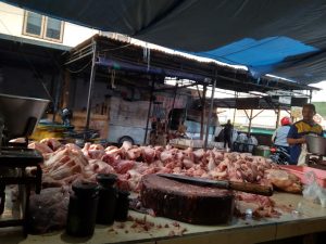 Harga bahan pokok di Kabupaten Malang terpantau stabil, berdasarkan data dari Sistem Informasi Harga dan Bahan Pokok (SI-HARKEPO) setempat.