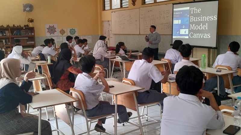 SMA Taman Harapan Malang P5