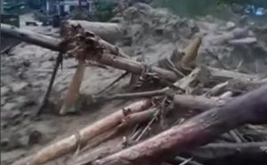 Banjir Bandang Dampit