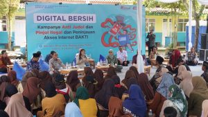Menkomdigi Ibnu Sina Malang