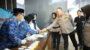 tes urine polresta malang